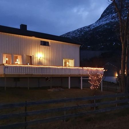 Grotfjord Villa Тромсьо Екстериор снимка